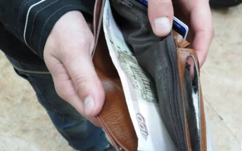 Массовый ввод банкнот номиналом 200 и 2000 рублей начнётся в декабре‍