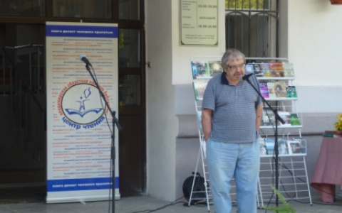 Умер известный владимирский писатель