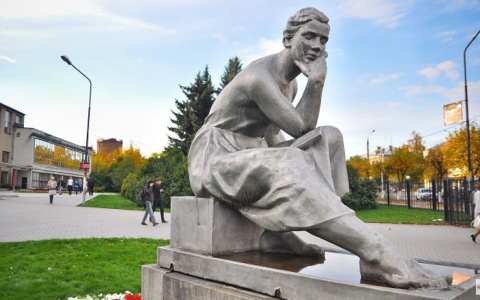 Названы самые востребованные профессии в России