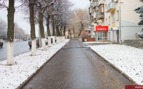 Владимирские коммунальщики встретили первый снег вооруженными "до зубов"