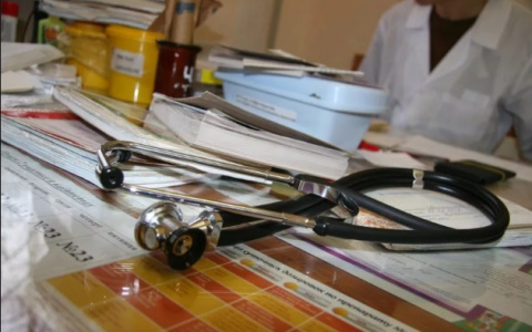 Новости России: Хирурга обвиняют во врачебной ошибке, повлекшей смерть 4-летнего ребенка