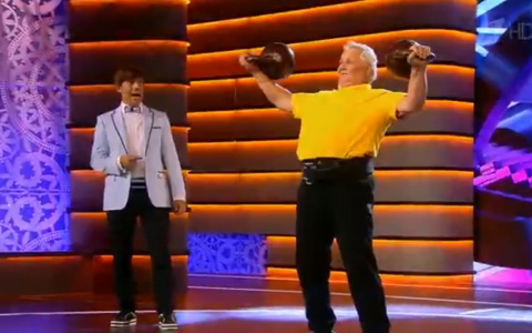 Суздальский "богатырь на пенсии" стал звездой Первого канала