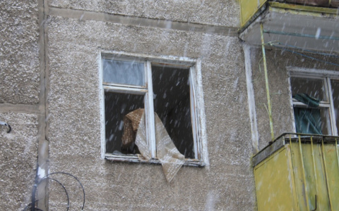 В Муроме мать сбежала от сына через окно третьего этажа