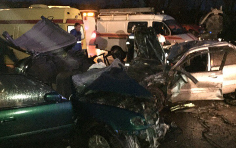 На Пекинке произошло страшное ДТП, парализовавшее движение