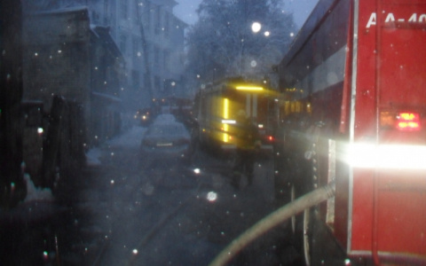 Двое отважных мужчин спасли 9 человек во время пожара в центре Владимира