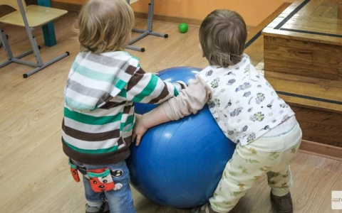 Путин предложил ввести ежемесячные выплаты при рождении первого ребенка