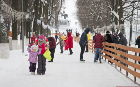 Во Владимире готовят к открытию почти 30 катков и хоккейных кортов