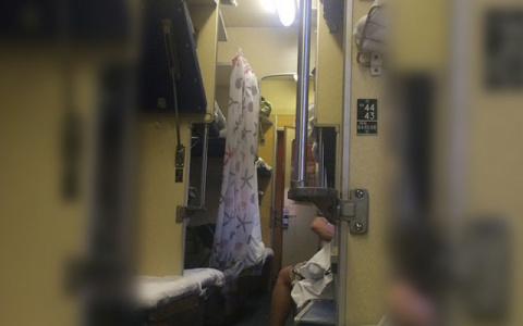 Пассажирам с нижней полки разрешили не пускать к себе попутчиков с верхней