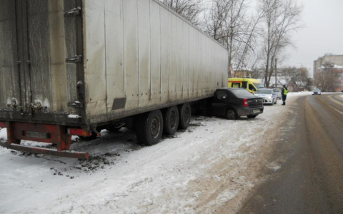 Во Владимирской области в ДТП погибли 3 человека