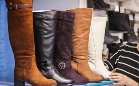 В крупном владимирском ТЦ торговали контрафактной обувью известных брендов