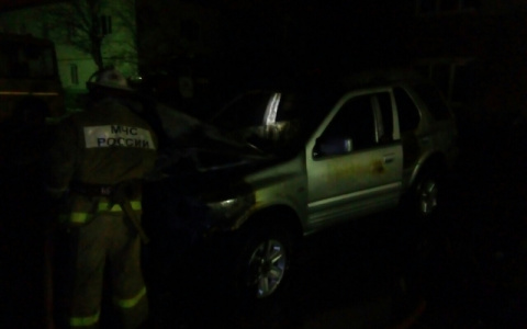 Ночью под Владимиром произошел автопожар