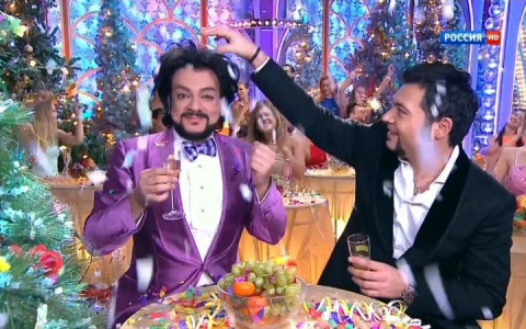 Депутат предложил россиянам самим выбирать новогодние телепередачи