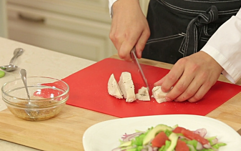 Сибирские диетологи посоветовали россиянам изменить рецепт оливье