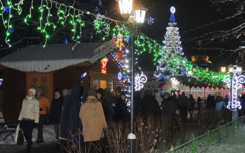 Открытие Рождественской ярмарки во Владимире: как это было (фоторепортаж)