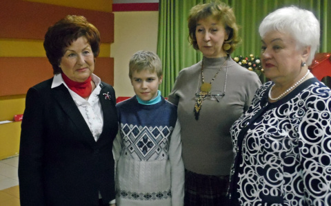 Рисунок школьника из Владимира получил Гран-при Всероссийского конкурса и стал открыткой