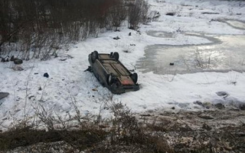Легковушка с тремя детьми перевернулась под Муромом