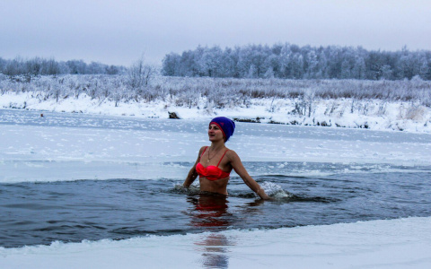 Косметологи Владимира: за или против крещенских купаний?