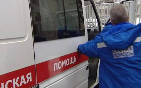 Новости России: автомобилист избил подростка за брошенный в его иномарку снежок