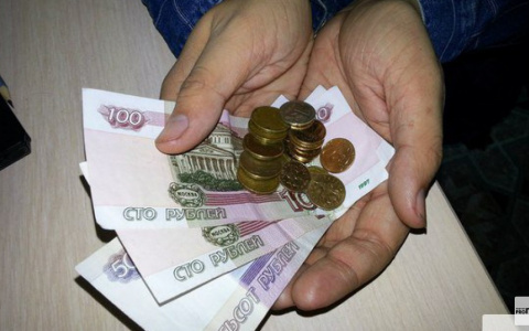 Новоиспеченных владимирских родителей приглашают получить денежное пособие