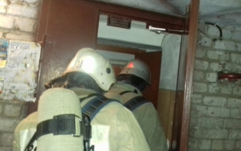 8 человек были эвакуированы во время пожара в многоэтажке в Гороховце