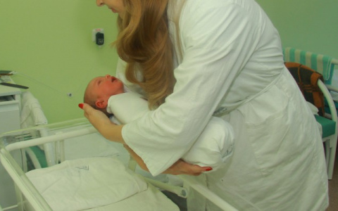 Жительницы Коврова и Гусь-Хрустального смогут рожать у себя "дома"