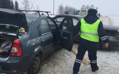 Под Суздалем произошло столкновение иномарок: есть пострадавшие