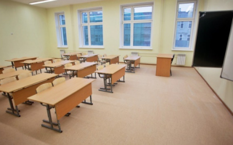 Старт по набору учеников в новую школу в 8 Ю-З районе откладывается