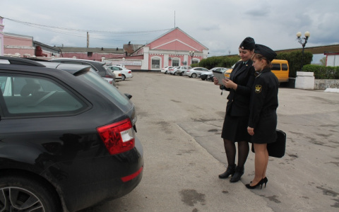 Во Владимире приставы изъяли у должника автомобиль и потеряли