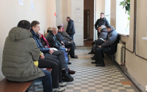 Житель Владимира отсудил 2 млн рублей у местных больниц за смерть матери