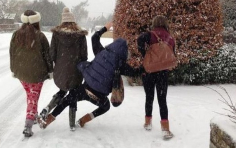 Гороскоп на 13 февраля: три знака весь день будут преследовать неудачи