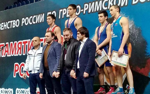 Юный владимирский борец стал лучшим на Первенстве России