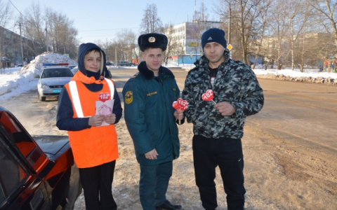В День Святого Валентина сотрудники МЧС запустили милейшую акцию