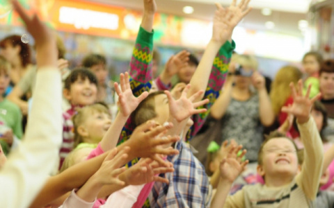 Детям-сиротам хотят разрешить с 14 лет жить отдельно от опекунов