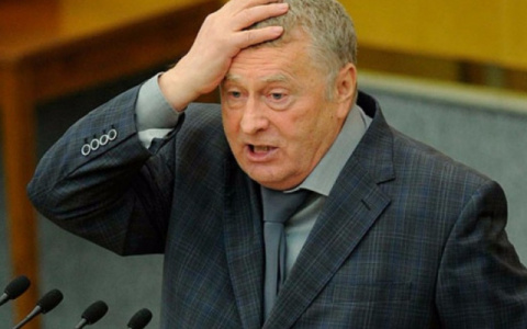 Жириновский призвал отказаться от рукопожатий, чтобы не разносить заразу