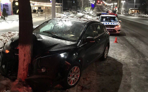 Во Владимире пассажир напал на водителя, и произошла авария. Ищут свидетелей