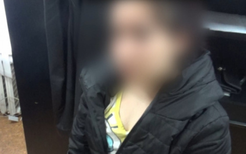 В Муроме поймали женщину, которая на иномарке перевозила героин