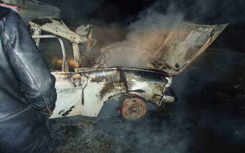 На трассе М-7 после столкновения вспыхнули два авто: есть жертвы