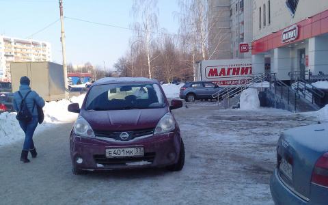 "Паркуюсь, как хочу": фотоподборка владимирских автохамов