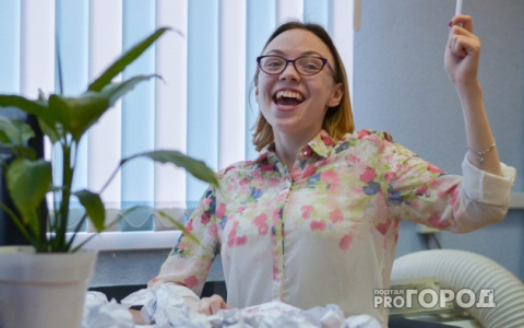 Гороскоп на 12 марта: Овнов ждет много событий, а Скорпионам не рекомендуют давать обещания