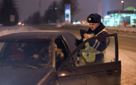 Власти Москвы предложили автоматически продлевать водительские права