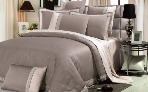 Особенности выбора семейного постельного белья: обратите внимание на размерный ряд