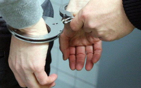 В Вязниках ревнивый муж стулом забил жену из-за того, что она не прислала сэлфи из больницы