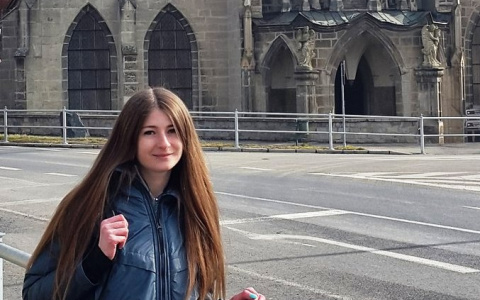 Блоггер Кристина Шиянова из Владимира прошлась по костям