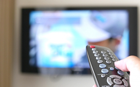 Российские телеканалы меняют сетку вещания из-за трагедии в Кемерово