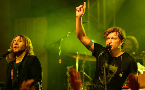 Концерт группы "Би-2" во Владимире перенесен из-за трагедии в Кемерово