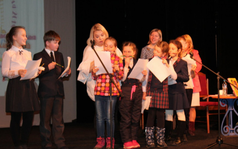 Владимирский театр кукол посетила всем известная Красная Шапочка