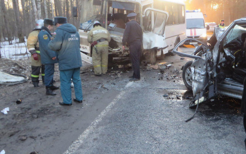 Под Владимиром произошло страшное ДТП с участием рейсового автобуса