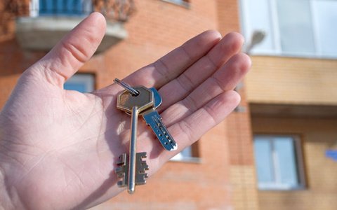 В Александрове казеную квартиру подарили юристу из местной администрации