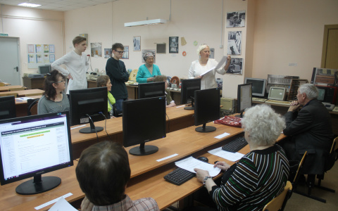 Владимирские пенсионеры соревнуются за звание лучшего компьютерщика