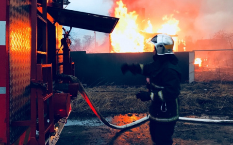 В Петушинском районе дотла сгорел жилой дом